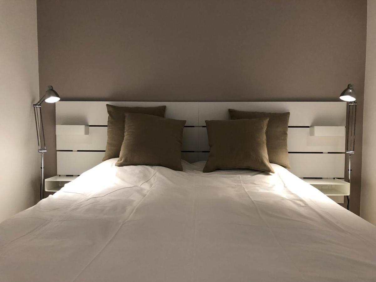 Mademoiselle Citadelle Hotel นามูร์ ภายนอก รูปภาพ